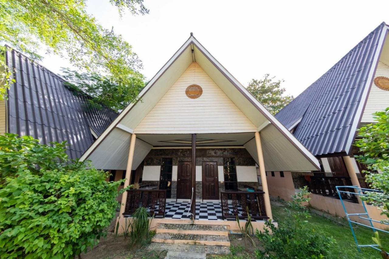 Tom Pizza Resort Koh Samet Ngoại thất bức ảnh