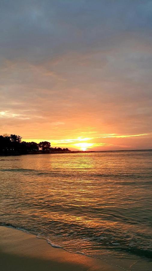 Tom Pizza Resort Koh Samet Ngoại thất bức ảnh